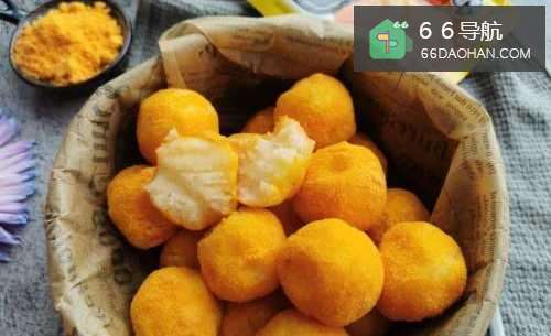 非油炸解馋小吃——咸蛋黄芝士土豆球