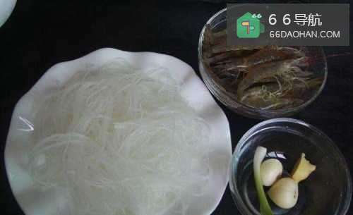 蒜蓉粉丝蒸虾简单做法