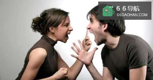 因为小事和老婆吵架了怎么办?