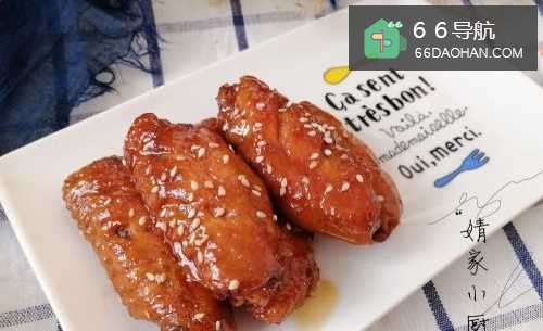 家常可乐鸡翅怎么做好吃又好做。