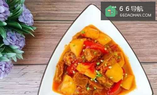 西红柿土豆炖牛肉的做法