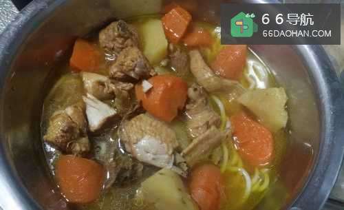 鸡肉炖土豆怎么样做好吃（制作过程）？