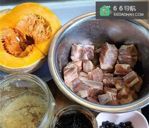 如何办出家常菜系列之南瓜焖排骨