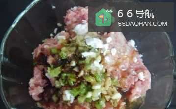 酱肉青椒的做法是如何的呢？