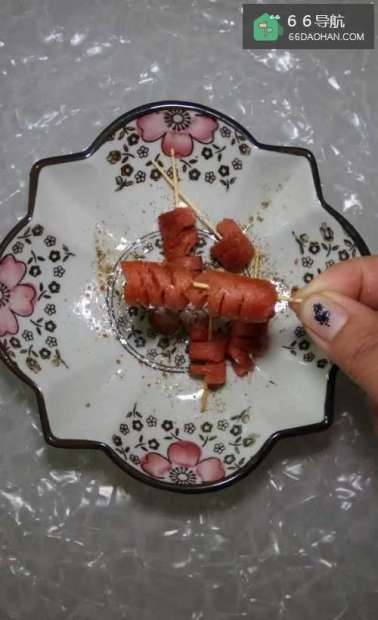 怎样处理美味小吃煎火腿？