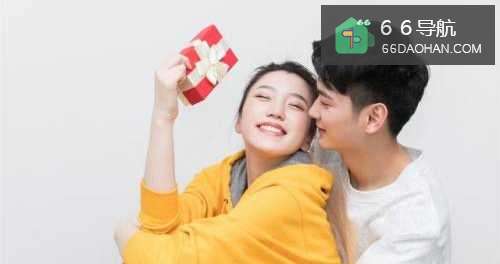 怎样安慰女朋友？