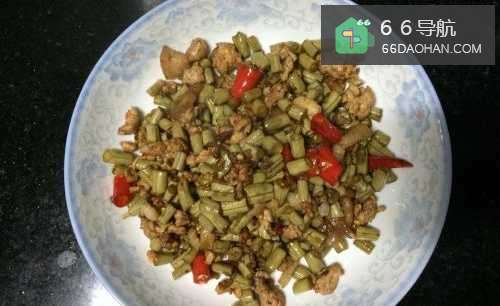 家常肉末酸豆角如何做？