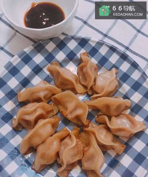 速冻水饺变锅贴