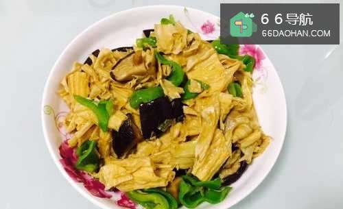 腐竹焖香菇的做法——小白学做菜！