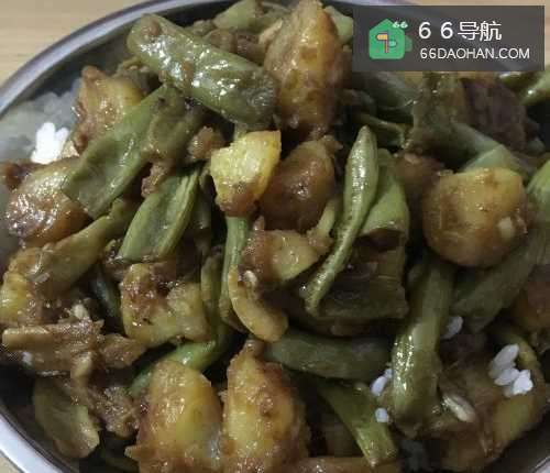 分享一道四季豆炖土豆，非常下饭