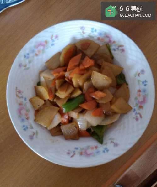 家常菜素炒什锦美味土豆片