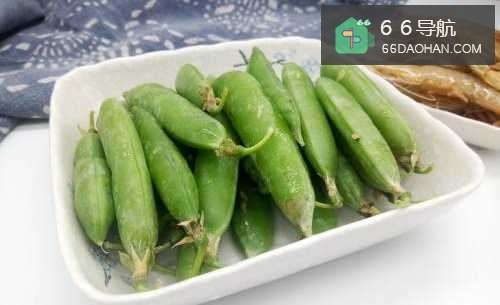 【豌豆炒虾仁】简单做法