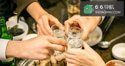 成年人间的友谊很难，那要如何保持友谊呢？