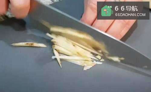 如何处理出家常菜系列之牡蛎汤