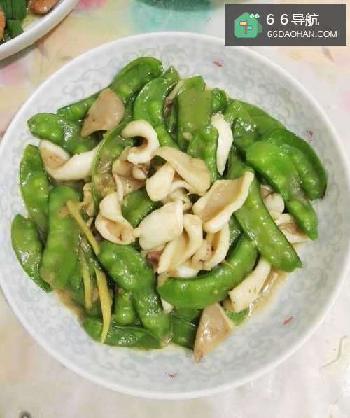 简单易做的家常菜鱿鱼炒荷兰豆