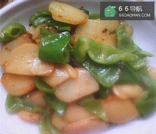 大辣椒炒土豆片做法