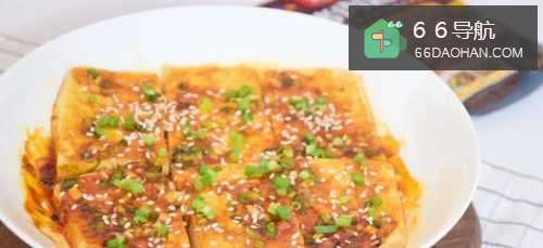 微波炉3分钟搞定：孜然酱烤豆腐！