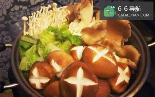 怎么处理暖胃美味的百菇养生锅