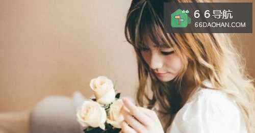 如果你发现女生有这5个特征，说明她爱上你了！