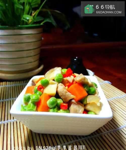 家常菜：豌豆肉丁杏鲍菇