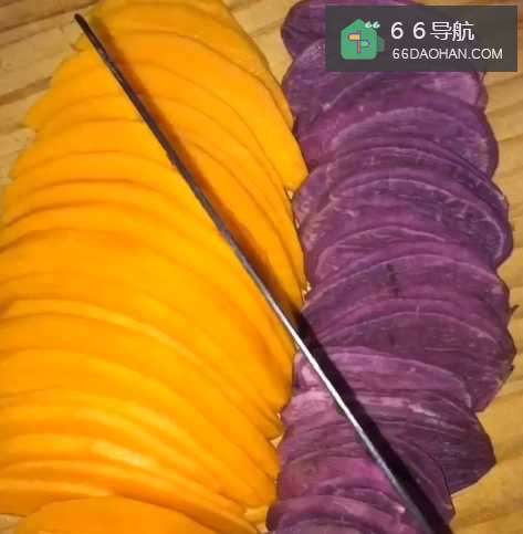 南瓜紫薯球的做法