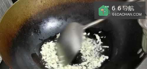 莴笋炒肉在家怎样做才好吃呢？
