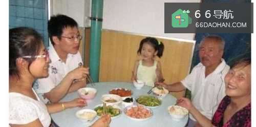 不爱和婆婆在一起吃饭怎么样做？