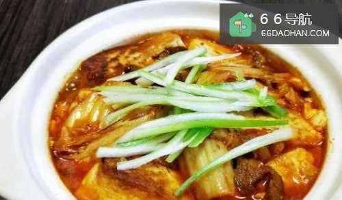 泡菜炖豆腐的制作思路，五分钟包你学会！