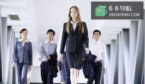 在工作中怎样表现的更优秀