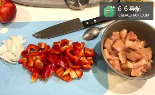 如何办出家常菜系列之甜椒糖醋猪肉