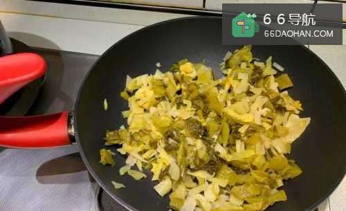 怎么处理出家常菜系列之酸菜炒肉末