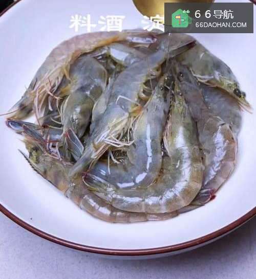 自己在家做干锅香辣虾，味道超级好