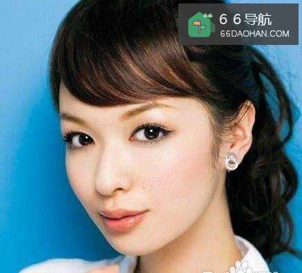 职场女性出差怎样护肤