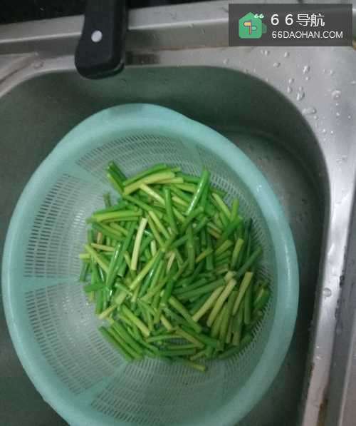 清炒蒜苔炒肉丝