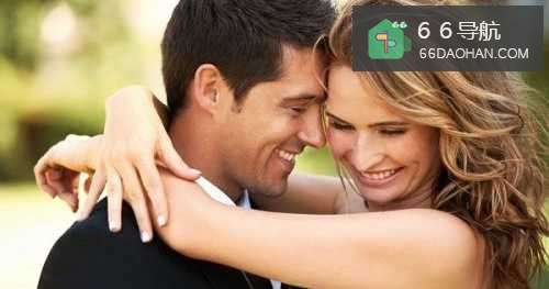 男朋友总在外人面前胡言乱语控制不住自己怎么处理