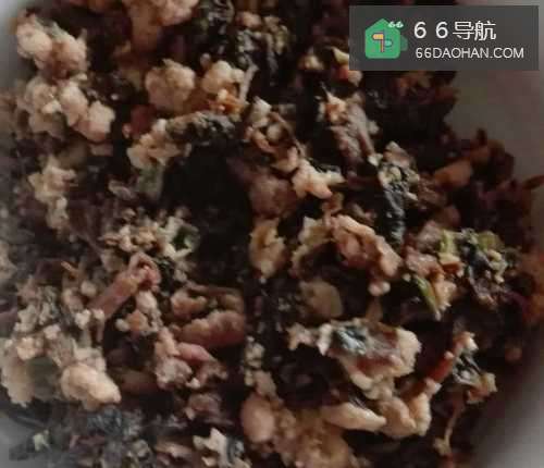梅干菜肉末鸡蛋饼