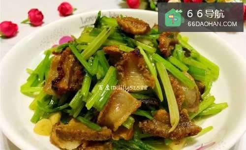扣肉炒芹菜的做法
