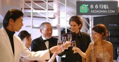 公司年度聚餐怎么举止言谈张弛有度？！