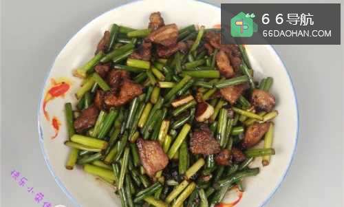 #过年#蒜苔炒肉的做法
