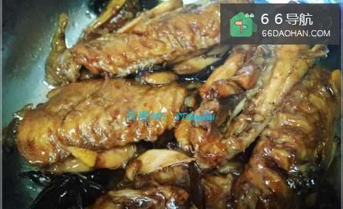 家常菜系酱香鸡翅中