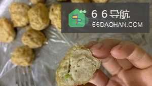 油炸鱼丸子的家常做法