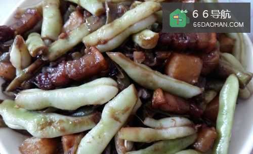 家常菜:豆角土豆烧肉 土豆炖豆角