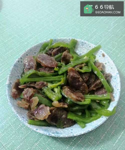 青椒腊肠怎么样做？