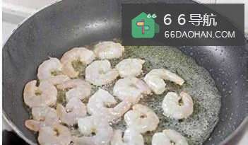 水水润润口感细腻的虾仁滑蛋