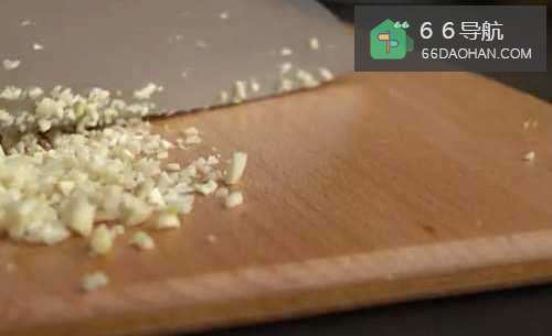 怎么做出家常菜系列之泡菜豆腐猪肉锅