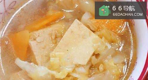 红萝卜炖豆腐的做法