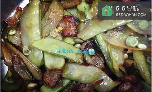 家常菜系荷兰豆炒五花肉