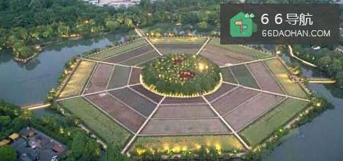 陪着父母旅行:应该去何种地方?