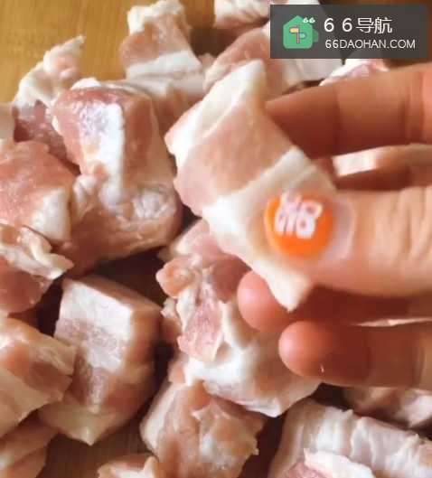 鹌鹑蛋和红烧肉的结合