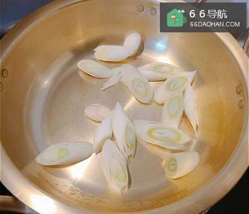 怎样做出家常菜系列之海鲜泡菜豆腐锅